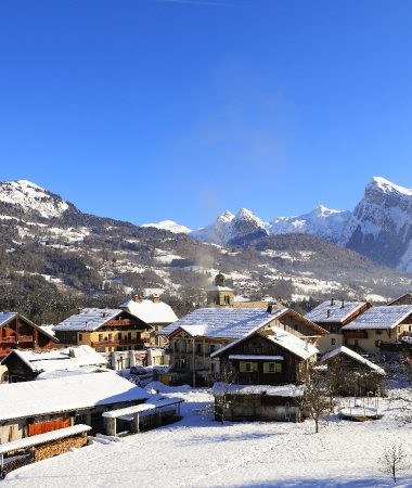 Les commerces,  équipements et restaurants de Morillon village