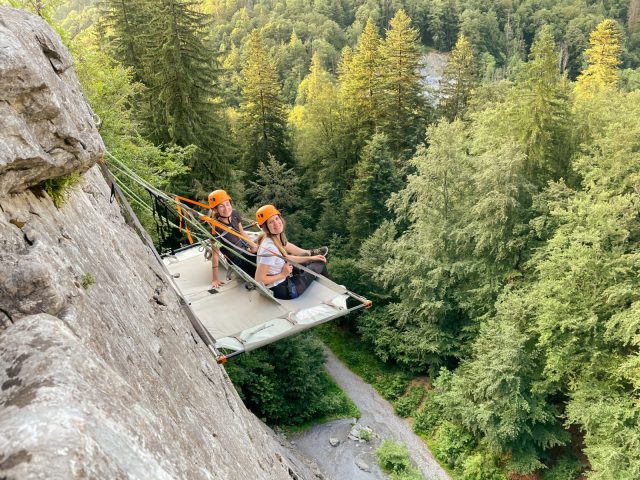 Bivouac suspendu Bureau des guides de Samoëns