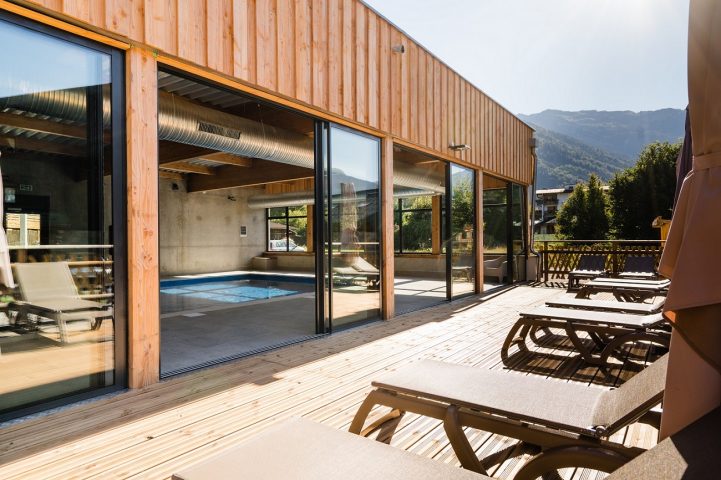 Le Bérouze terrasse de la piscine