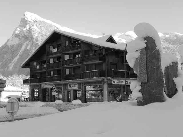 Magasin x’trême Glisses Samoëns Location Ski (11).JPG