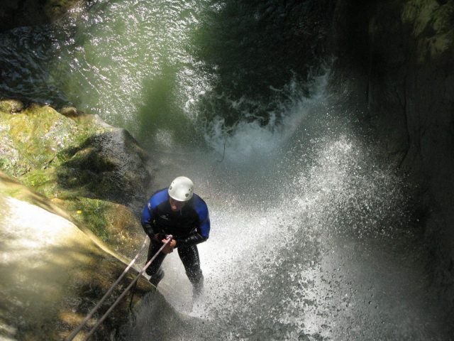 Canyoning