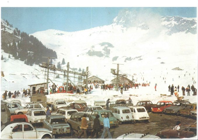 Débuts de la station de Praz de Lys Sommand