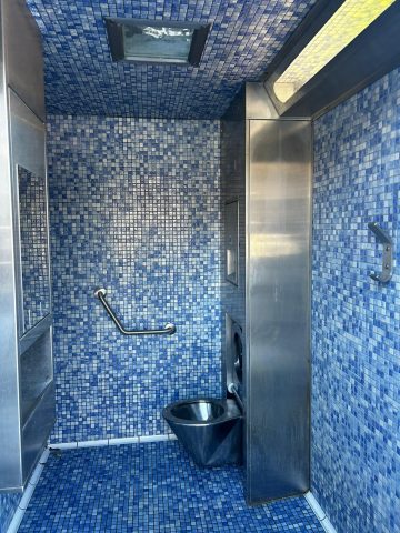 Toilettes publiques_Morillon