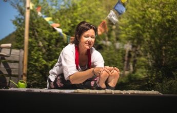 Hatha yoga au lac Bleu