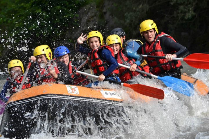 Rafting Indian canoraft