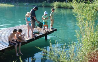 Pêche à la truite au lac Bleu