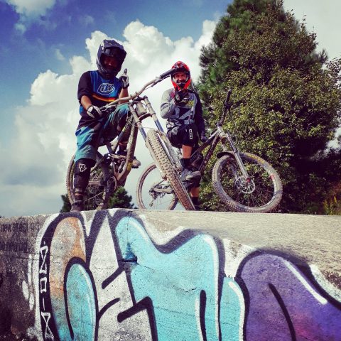Location vélo vtt enduro samoens xtreme glisses